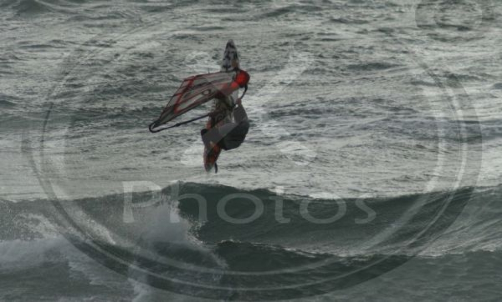 ChrisJumping2
