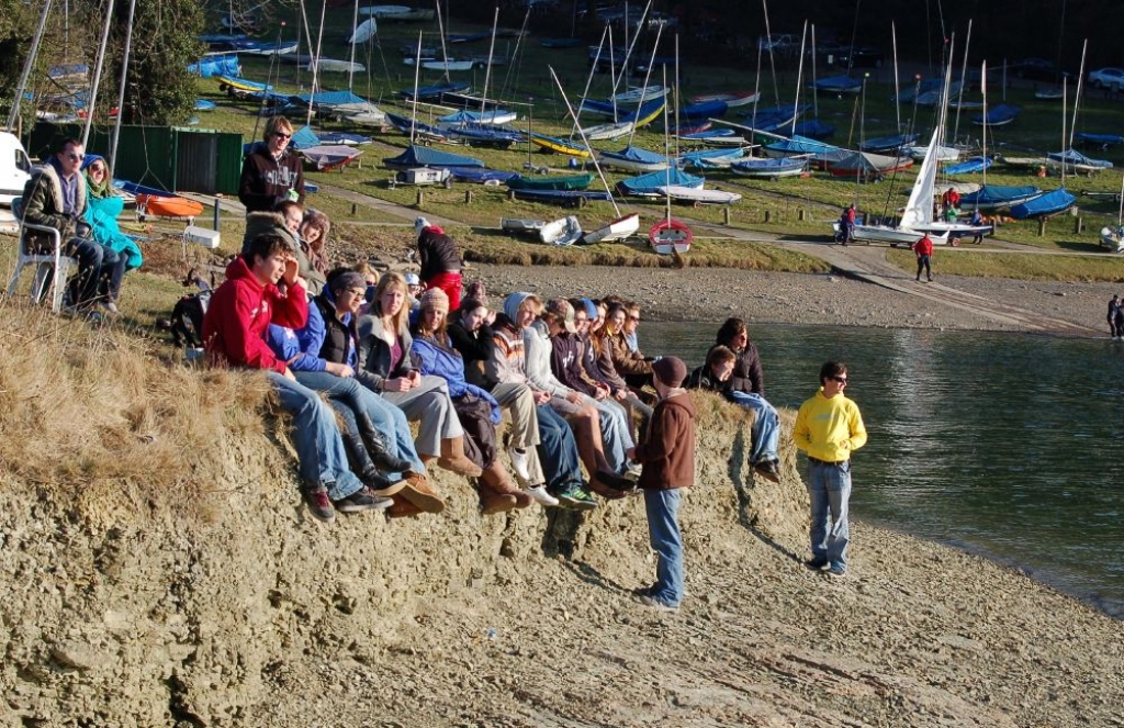 Crowd at the lake